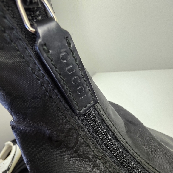 Gucci Monogram Nylon Oversized Hobo Travel Black Women's Rare Vintage - Picture 9 of 16